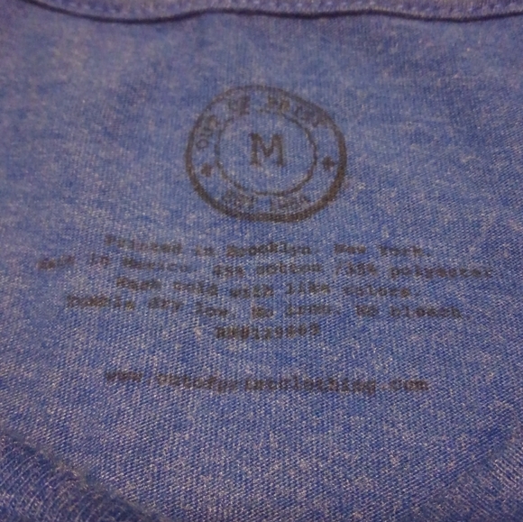 Great Gatsby 📚 Shirt Book F Scott Fitzgerald - Picture 9 of 11